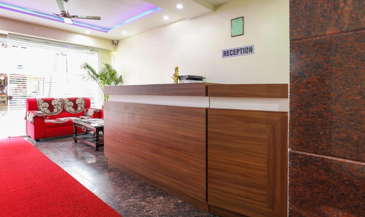 Hotel Treebo Trip Kapil Royalista Ludhiana Exterior foto