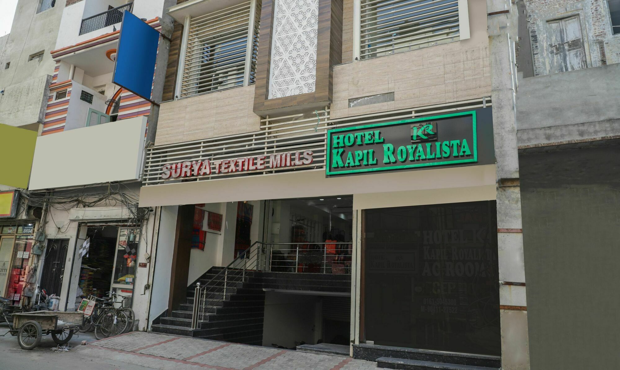 Hotel Treebo Trip Kapil Royalista Ludhiana Exterior foto
